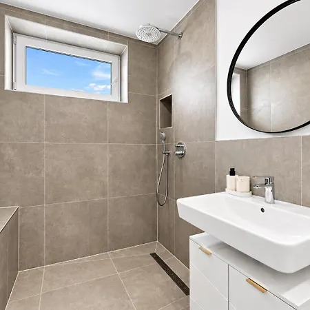 Modern Design Near Cologne Appartement